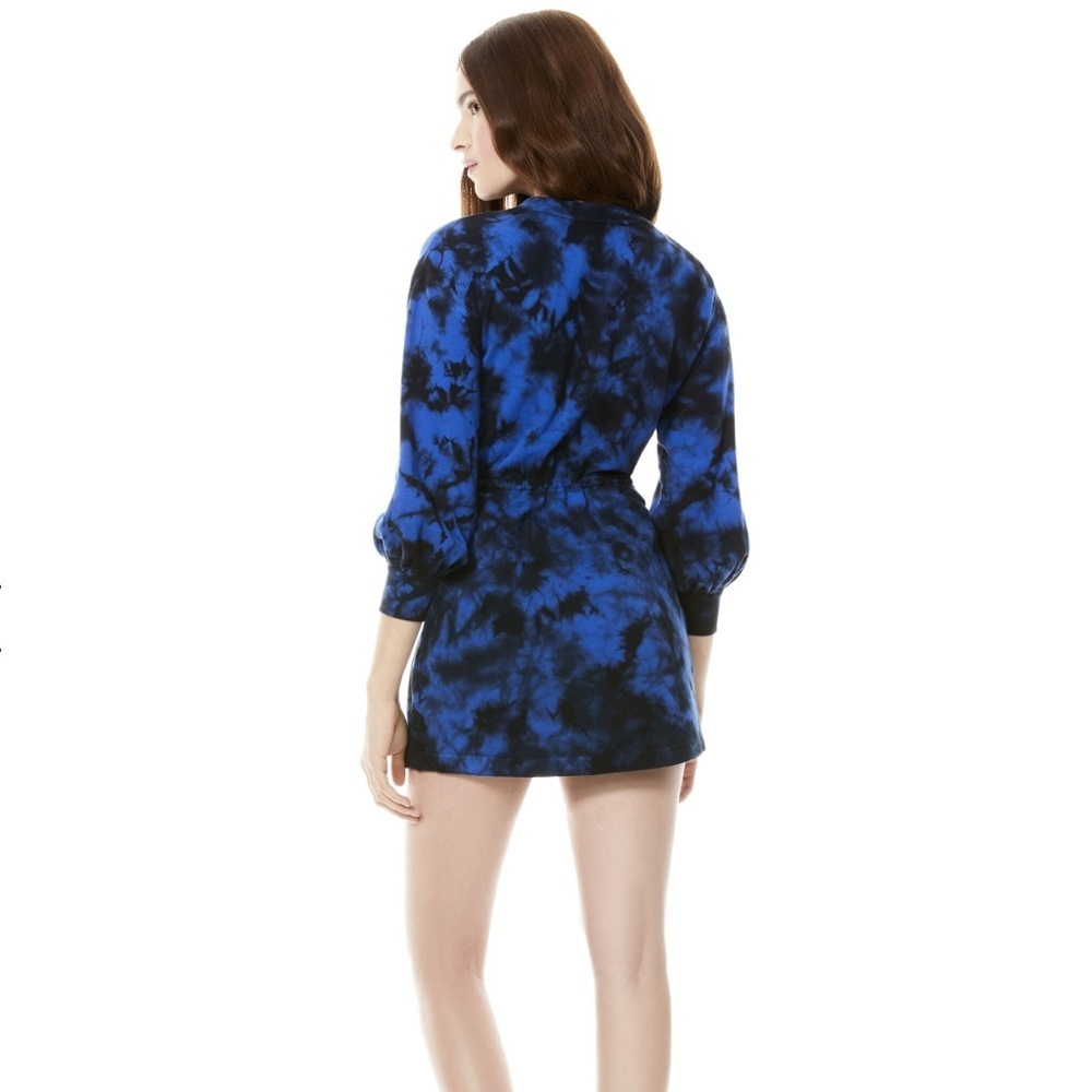 NWT Alice + Olivia Heeda Tie Dye Blue Black Mini Dress Size Medium - Picture 2 of 11